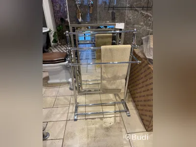 Handdukstork Richmond Freestanding Towel Rail Nypris: 18333 SEK