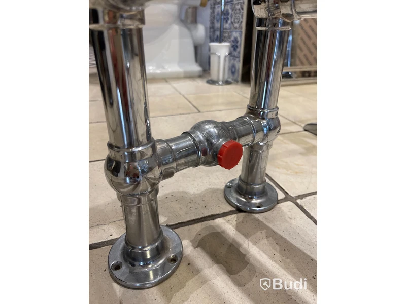 Handdukstork Classic Towel Rail Nypris: 27125 SEK