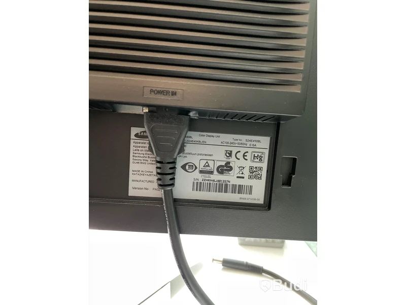 2 st Datorskärmar BENQ , SAMSUNG