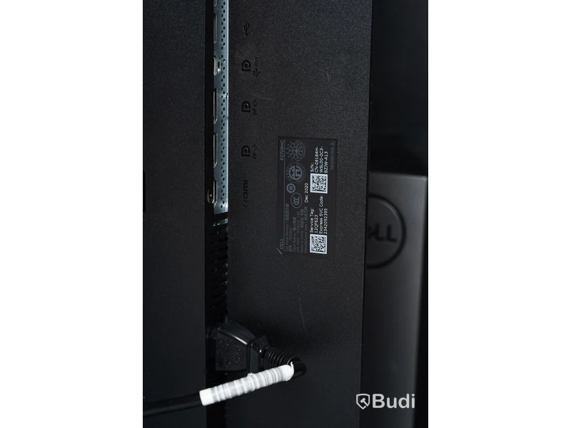 2st Dell P2719HC 27" datorskärmar.