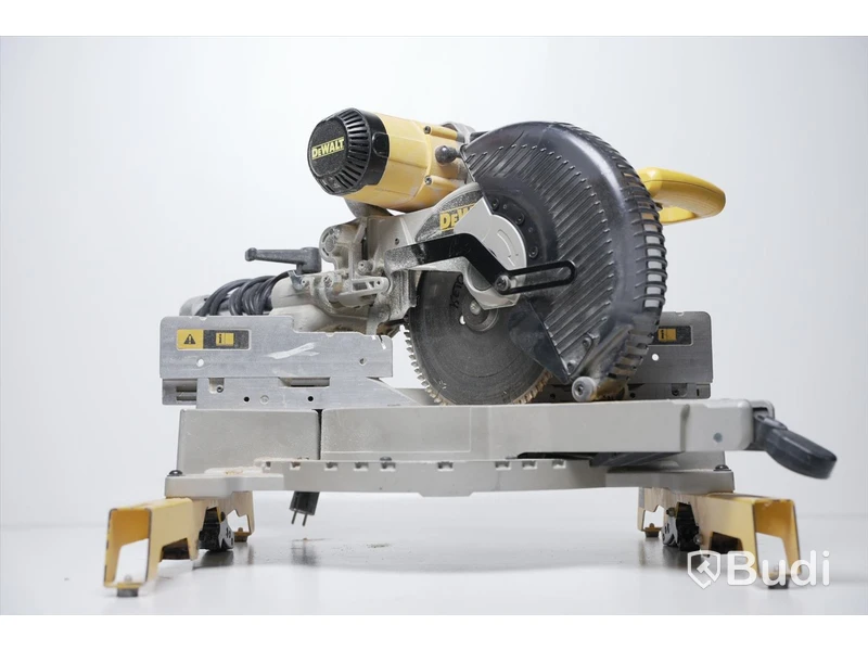 Dubbelgeringssåg - DeWalt DW717XPS-QS