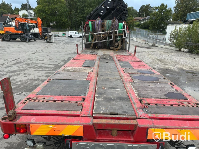 Lastbil Scania R124 8x2 Kranflak | Bodbil Hiab 700 E-6 med Jibb