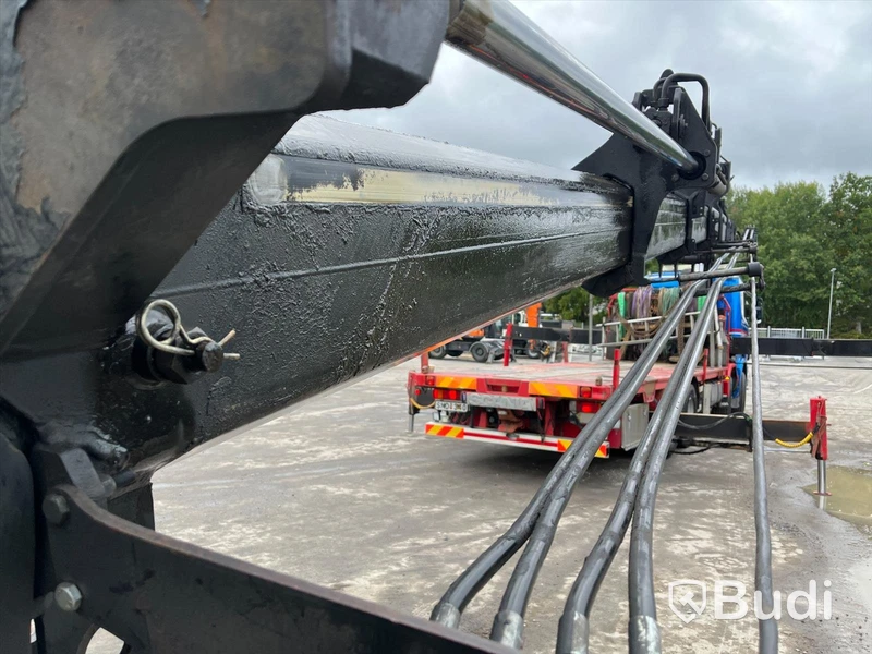Lastbil Scania R124 8x2 Kranflak | Bodbil Hiab 700 E-6 med Jibb