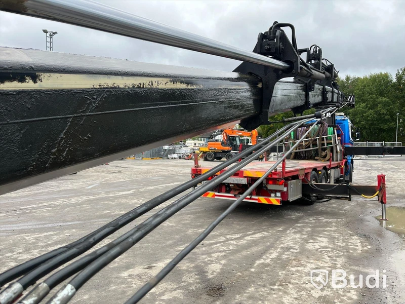Lastbil Scania R124 8x2 Kranflak | Bodbil Hiab 700 E-6 med Jibb