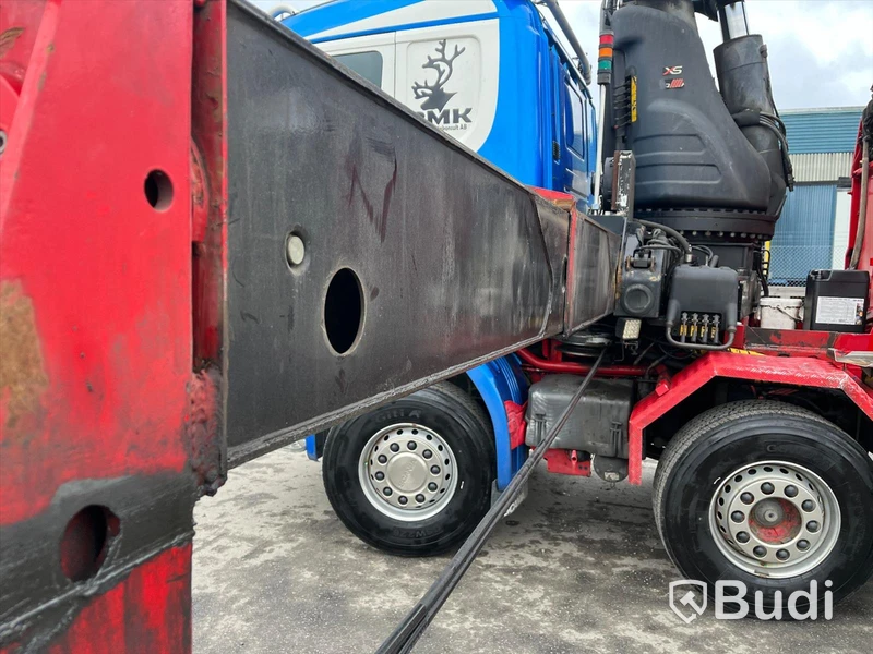 Lastbil Scania R124 8x2 Kranflak | Bodbil Hiab 700 E-6 med Jibb