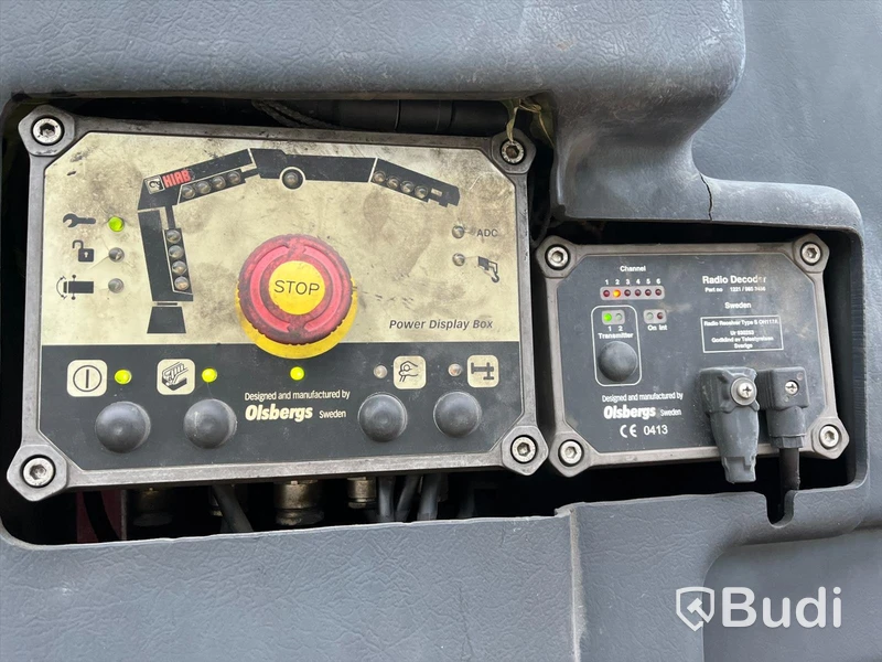 Lastbil Scania R124 8x2 Kranflak | Bodbil Hiab 700 E-6 med Jibb