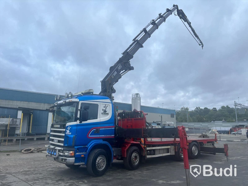 Lastbil Scania R124 8x2 Kranflak | Bodbil Hiab 700 E-6 med Jibb