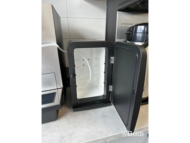 Espressomaskin Jura x8 ink Piccolo mjölkkyl