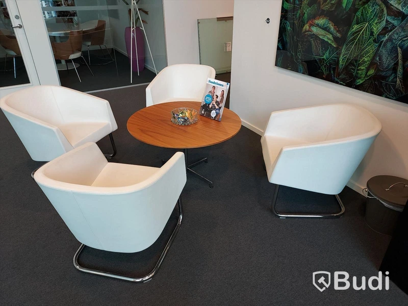 Lounge möbler bord fåtöljer