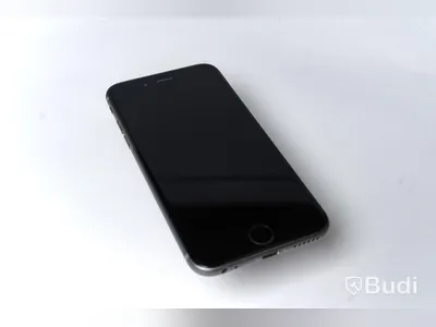 iPhone 6s, 32 GB utan tillbehör, 97 procent batterihälsa.