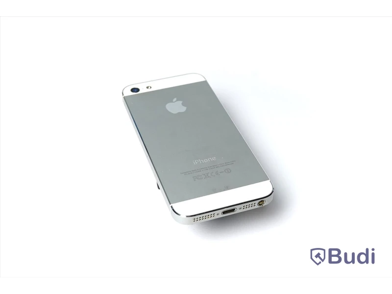 iPhone 5, 16 GB utan tillbehör.