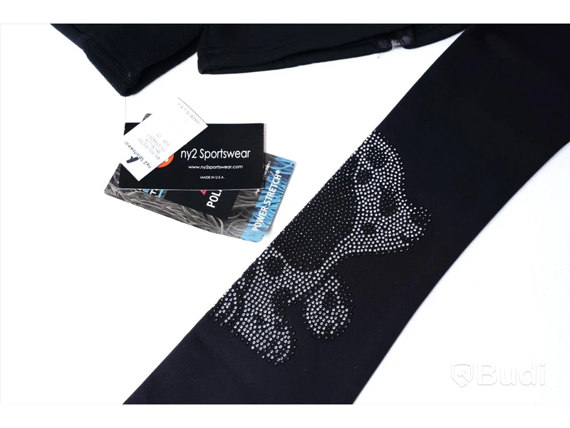 4st Träningsjackor ink 3st Tights strl 130 Polartech Power Stretch Sportwear. ( 6-8år)