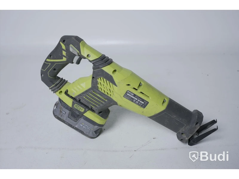Ryobi tigersåg med 2 batterier och laddare: tigersåg, cirkelsåg, sticksåg, 3 borrskruvdragare