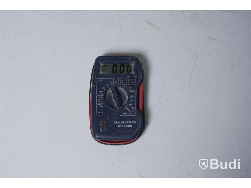 Verktygsväska med Husqvarna D1210 borr, 2 arbetslampa LED, digital multimeter och smygvinkel