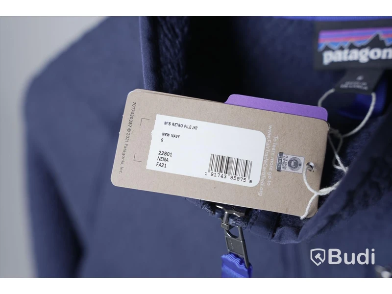 Jacka - Patagonia Retro Pile (Storlek S). Nypris 1499kr