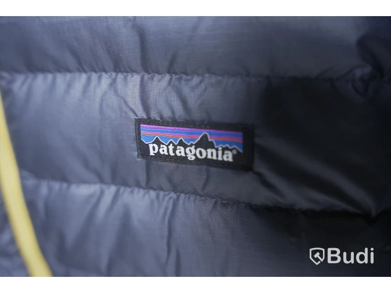 Jacka - Patagonia Down Sweater (Storlek XL). Nypris 2499kr