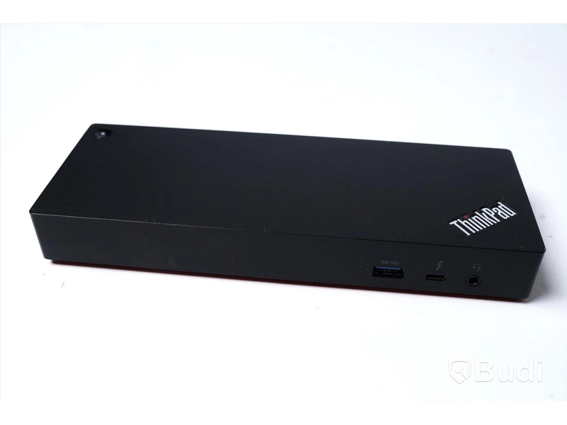 Thinkpad Thunderbolt 3 docking station med Lenovo laddare.