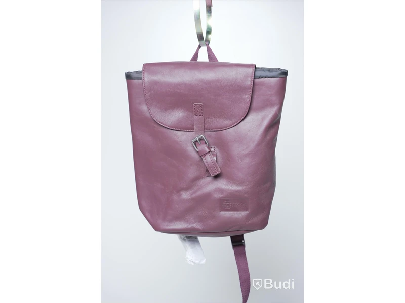 Ryggsäck - Eastpak Casyl Wine Leather. Nypris 1550kr