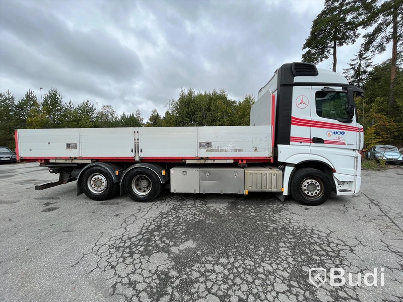 Lastbil Mercedes-Benz Actros 2551 | Lösflaksbil | 2014