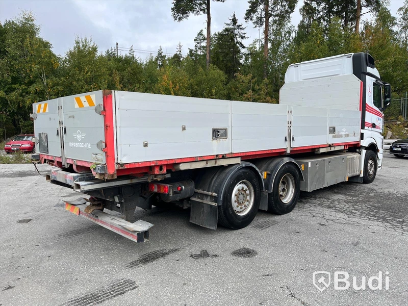 Lastbil Mercedes-Benz Actros 2551 | Lösflaksbil | 2014