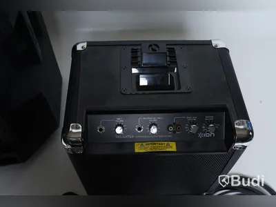 TS312 förstärkare, Ion Tailgater högtalare och diverse kabler- OBS! Reparationobjekt!