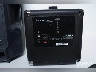 TS312 förstärkare, Ion Tailgater högtalare och diverse kabler- OBS! Reparationobjekt!