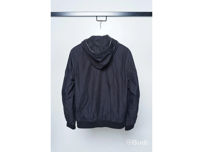 Jacka - Fred Perry Hooded Brentham (Storlek S). Nypris 1999kr