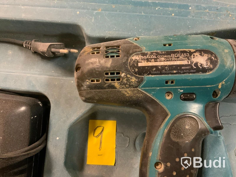 Makita Skruvdragare BDF453 18 Volt, batteri och laddare