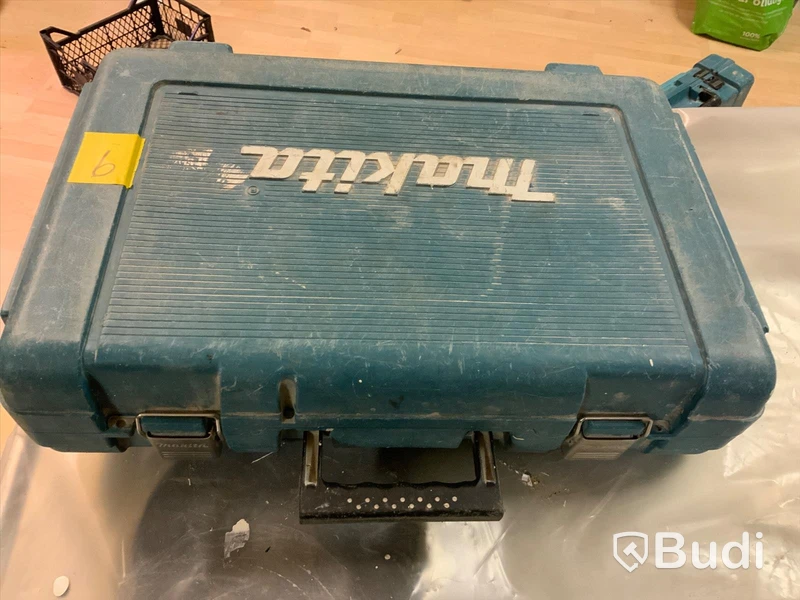 Makita Skruvdragare BDF453 18 Volt, batteri och laddare