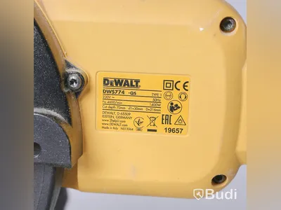 Dewalt DWS774-QS Kap- och Gersåg