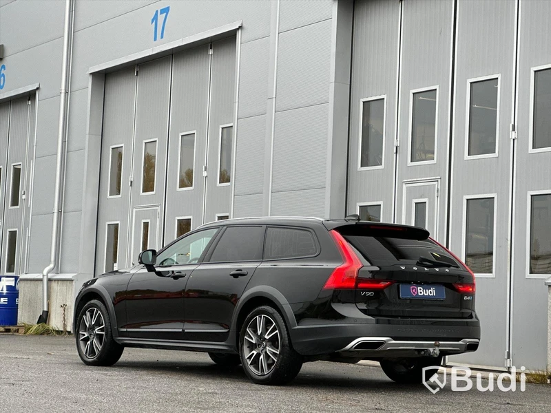 Personbil Volvo V90 Cross Country D4 AWD Momentum Plus | 190hk | 2018