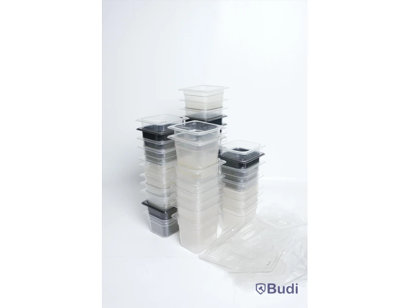 Diverse bleck samt lock (storlek 1/6)