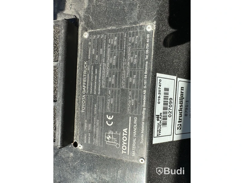Motviktstruck Toyota 7FBMF-35 -2011