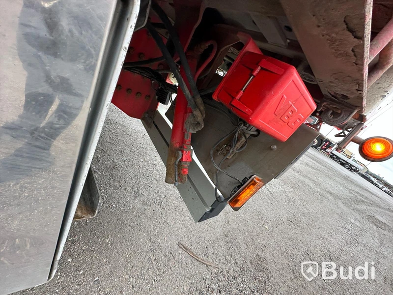 Lastbil Scania R480 8x2-6 Kranflak | Bodbil HMF Thor 8520 K8