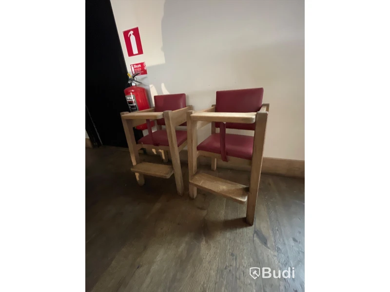 2 st Barnstolar Höjd 70cm