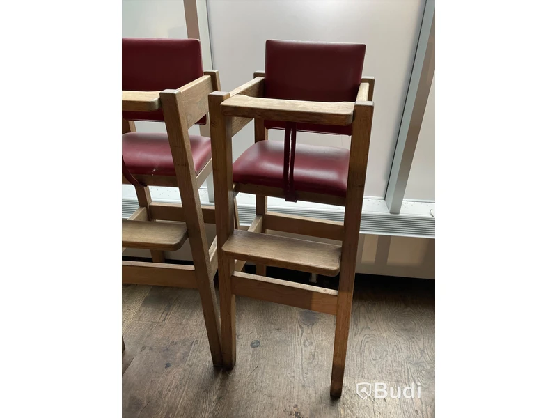 2st Barnstolar Höjd 110 cm