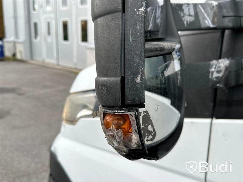Lastbil Iveco Daily 70C17H | 7ton | 2015 | Manuell