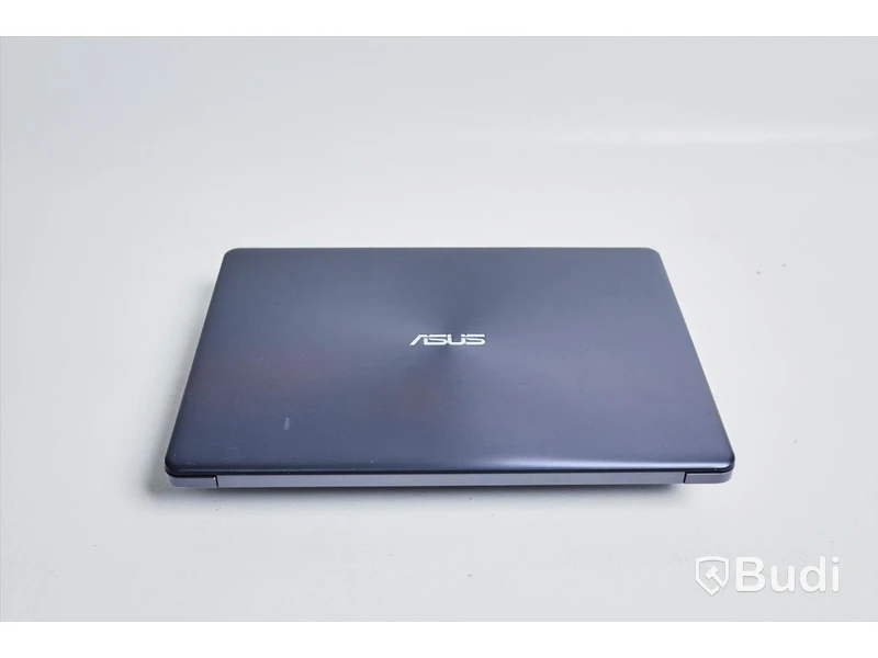 Asus Vivibook F510U OBS! rensad, inget operativ system