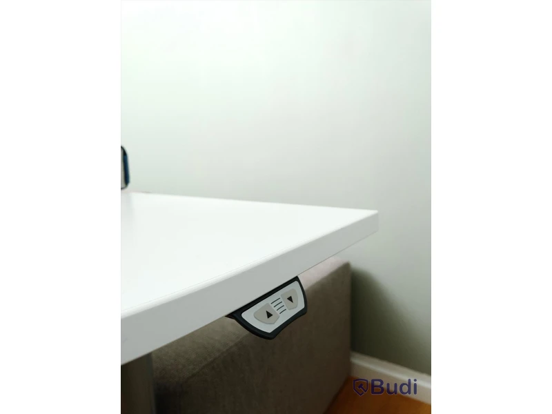 Elektriskt höj och sänkbart skrivbord vitt (Ca mått 160 x 80 cm)