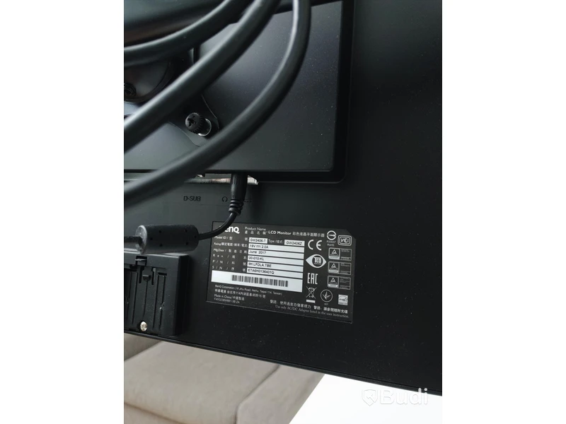 2st Datorskärmar DELL Y9KCH, BENQ GW2406Z