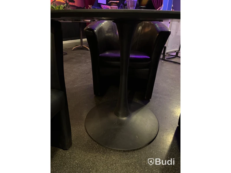 Fåtöljer & bord