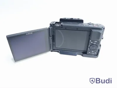 Kamera Sony ZV-1 med aluminiumcage med trähandtag och vidvinkeladapter ink batteri