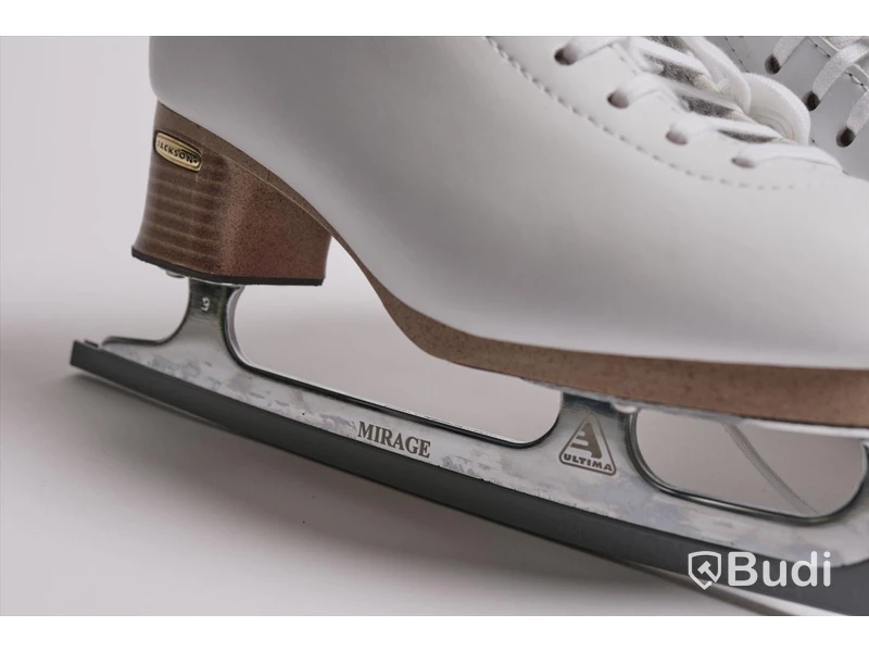 Skridskor - Jackson Elle. FS2130 (Storlek 36). Nypris 2735KR