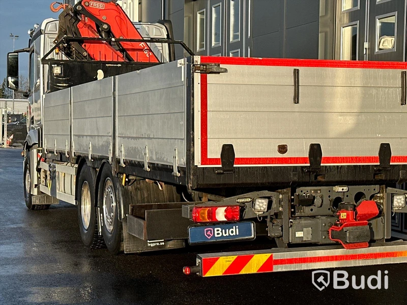 Brädgårdsbil Mercedes-Benz Actros 6x2 EU6 | Fassi F165A