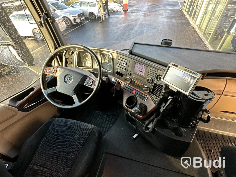 Brädgårdsbil Mercedes-Benz Actros 6x2 EU6 | Fassi F165A
