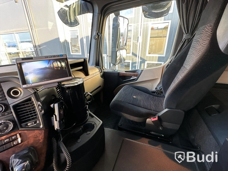 Brädgårdsbil Mercedes-Benz Actros 6x2 EU6 | Fassi F165A