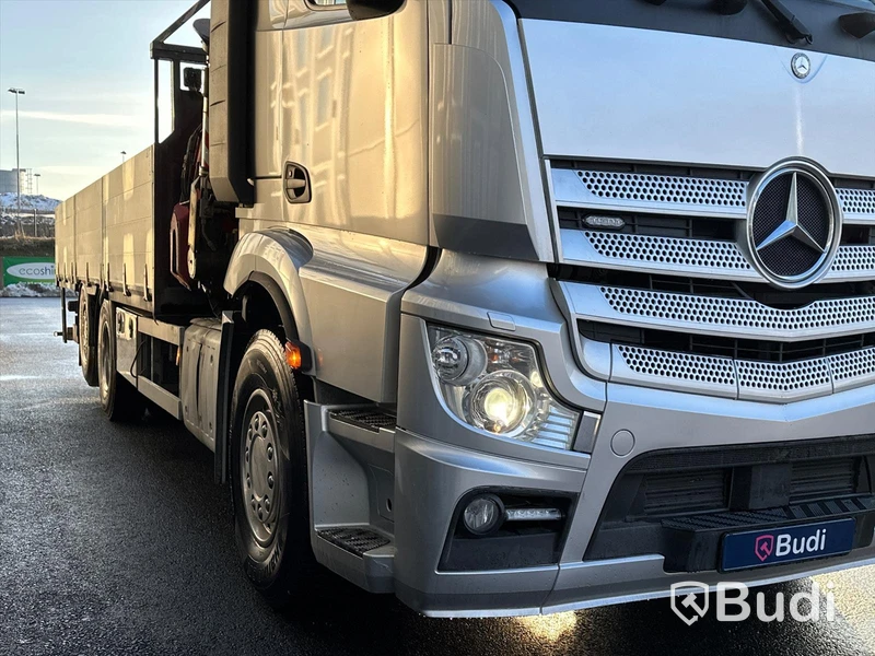 Brädgårdsbil Mercedes-Benz Actros 6x2 EU6 | Fassi F165A
