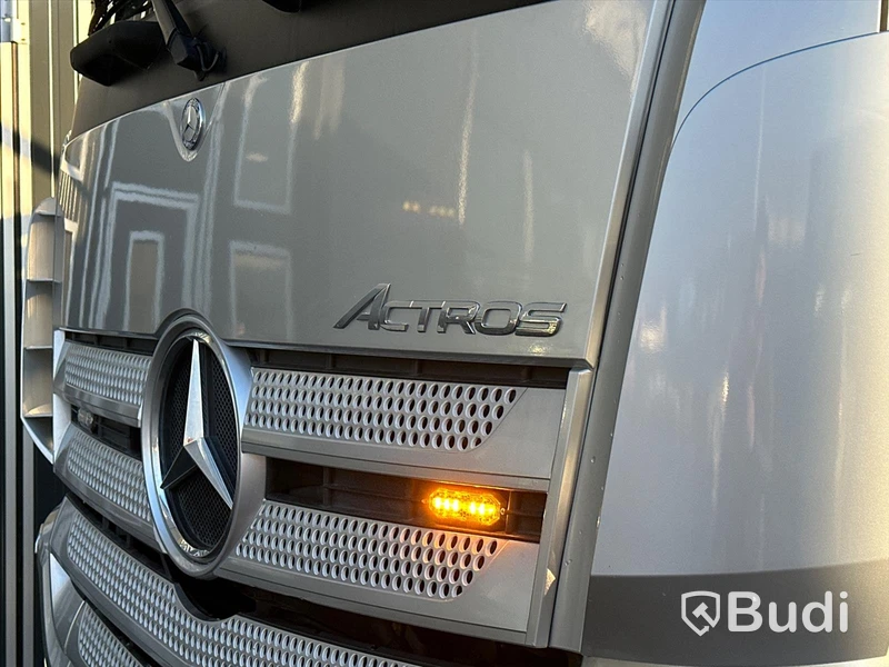 Brädgårdsbil Mercedes-Benz Actros 6x2 EU6 | Fassi F165A