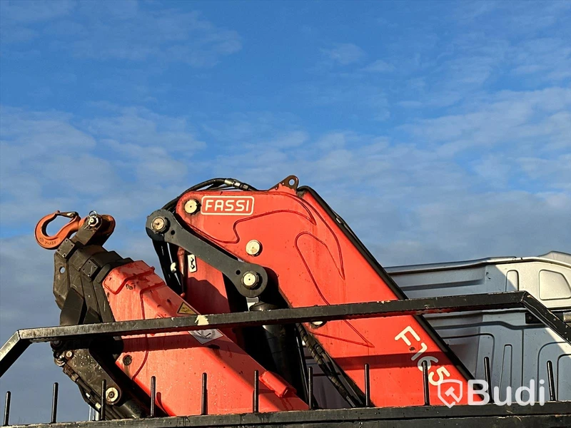 Brädgårdsbil Mercedes-Benz Actros 6x2 EU6 | Fassi F165A