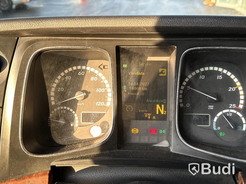 Brädgårdsbil Mercedes-Benz Actros 6x2 EU6 | Fassi F165A